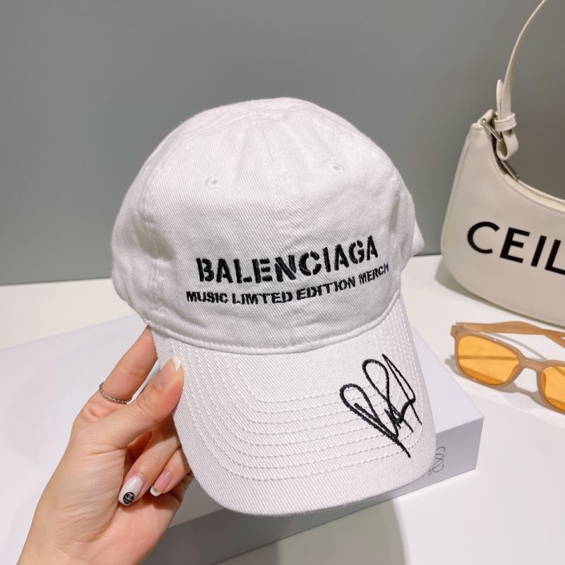 BALENCIAGA